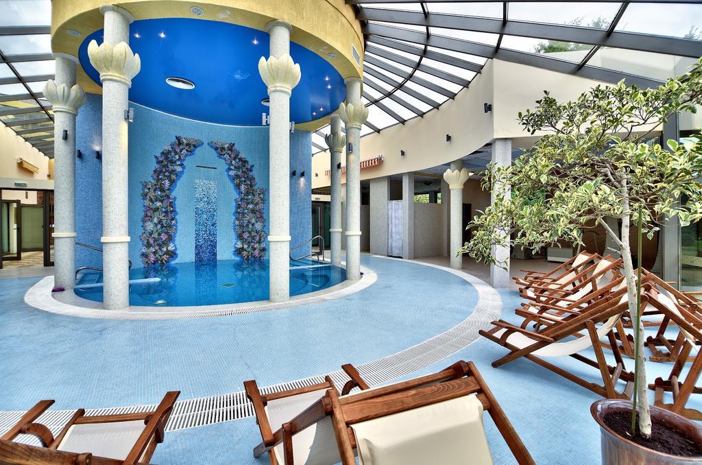 Les Magnolias Hotel Primorsko Luaran gambar