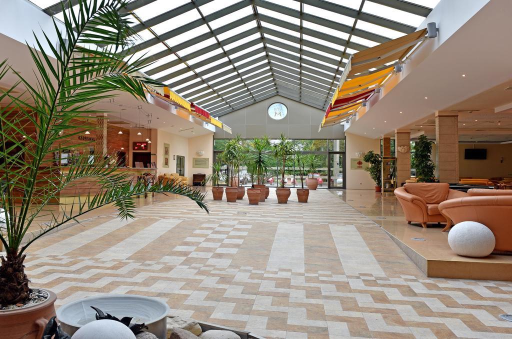 Les Magnolias Hotel Primorsko Luaran gambar